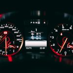 Mengenal Fitur Speedometer: Lebih dari Sekadar Penunjuk Kecepatan